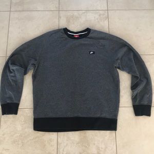 Dark grey Nike crewneck